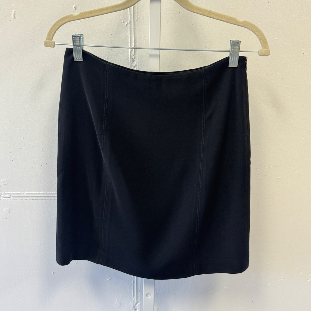 2010s Bebe Vintage Black Mini Skirt Size 6 Made in USA Side Zip Seamed Polyester